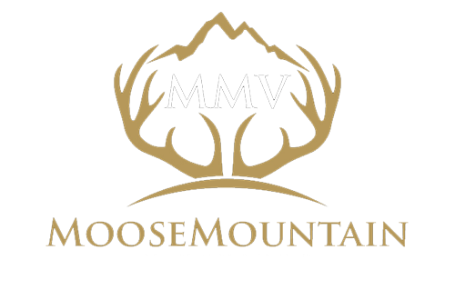 Moose Mountain Vineyards Scrolled light version of the logo (Link to homepage)